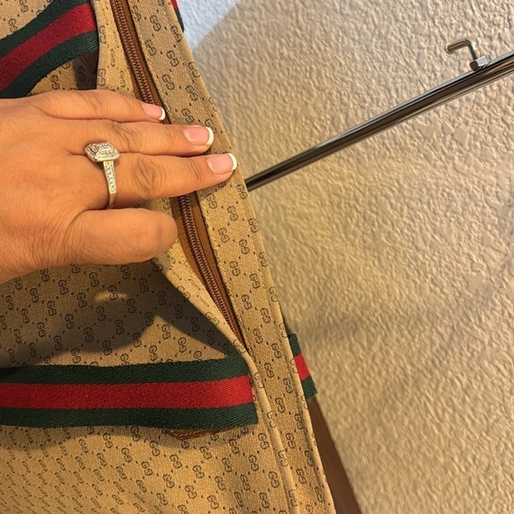 Vintage Gucci Monogram Shoulder Bag - Picture 6 of 10